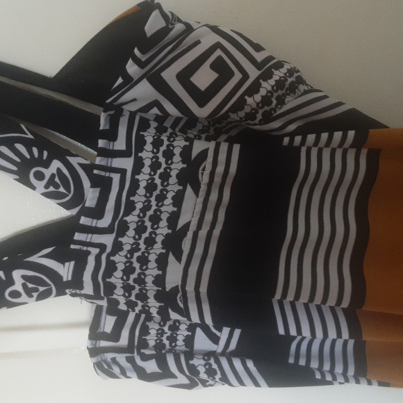 J.T.B. Beaded Criss Cross Back Tank Top Sz L - Picture 5 of 7